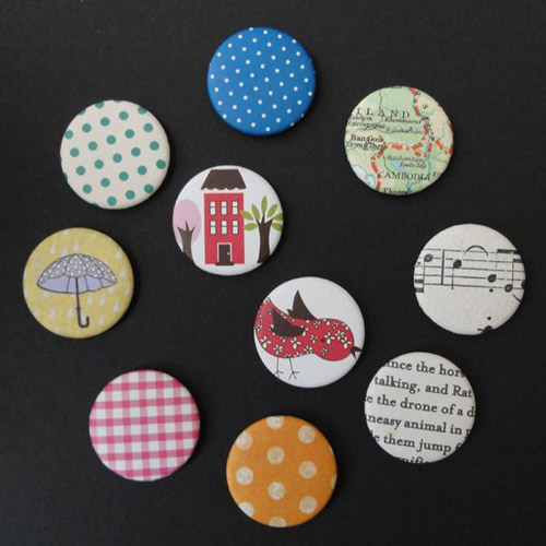 Little Miss Daisy Buttons - Pack 4